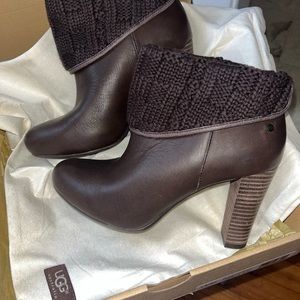 UGG Dandylion Tres Boots size 7